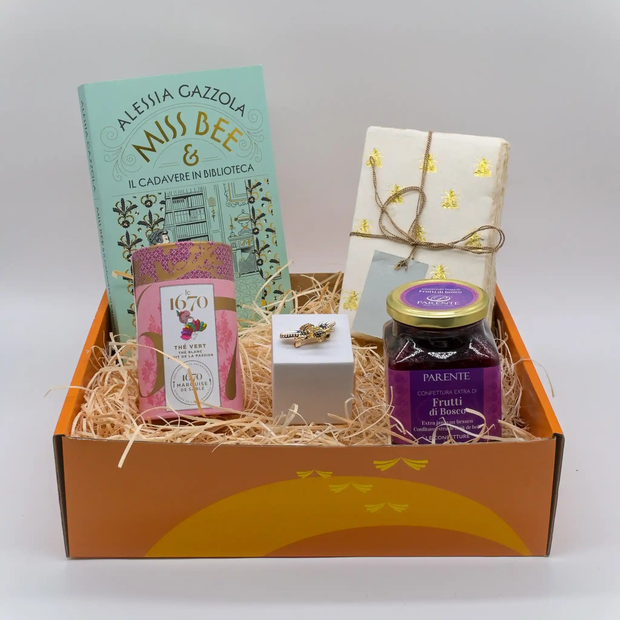 Miss Bee e il cadavere in biblioteca