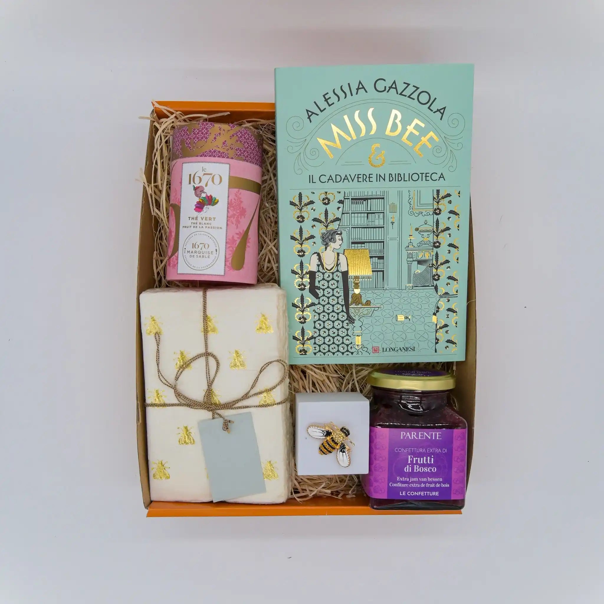 Miss Bee e il cadavere in biblioteca